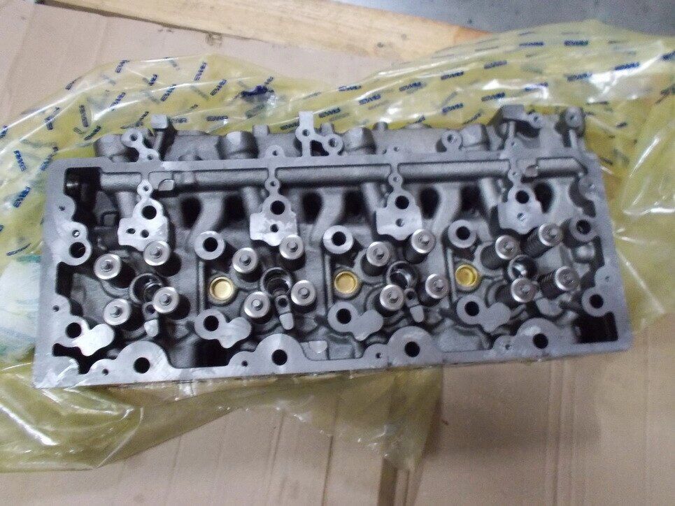 Головка блока цилиндра для двигателя ЯМЗ Автодизель 5340-1003010-20