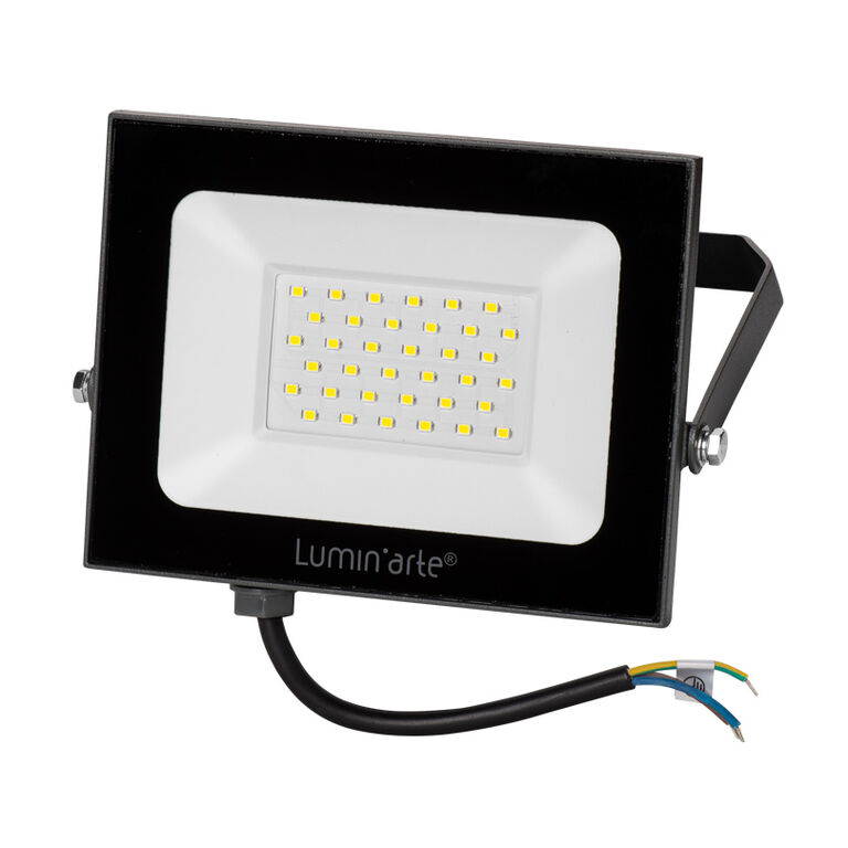 Светодиодный прожектор Luminarte LFL-50W/05 50Вт 5700К IP65 4000лм черный 168*155*22 LUMINARTE