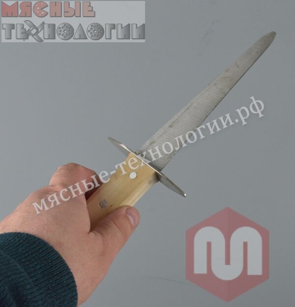 Кинжал для убоя Я2-ФИН-21 с деревянной ручкой.
Лезвие 17 см из инструментальной стали. 5